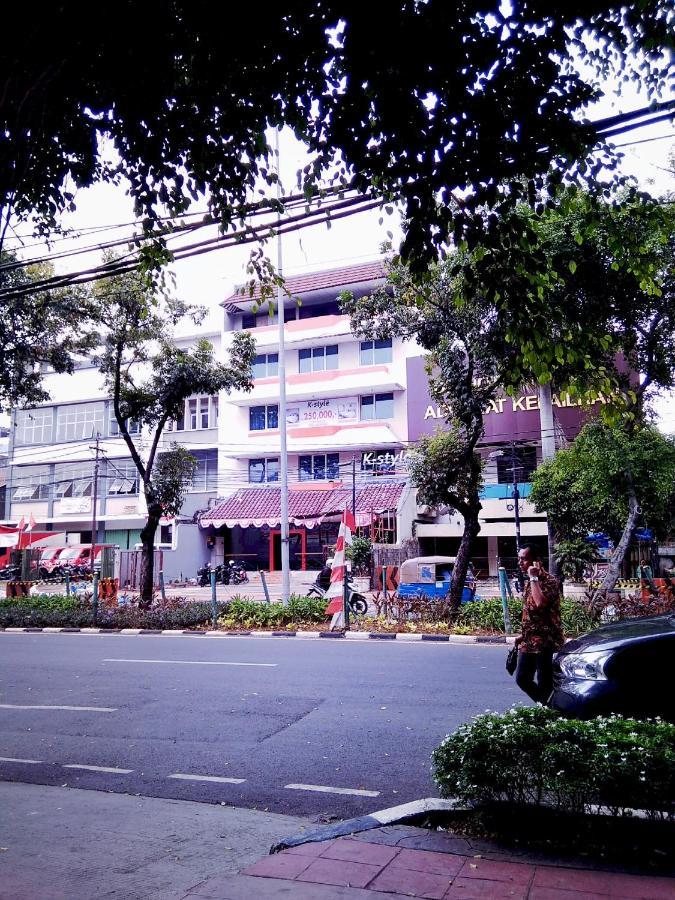 K-Style Eco Hotel Jakarta Jacarta Exterior foto